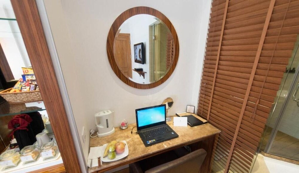Hanoi Elite Hotel 43/56