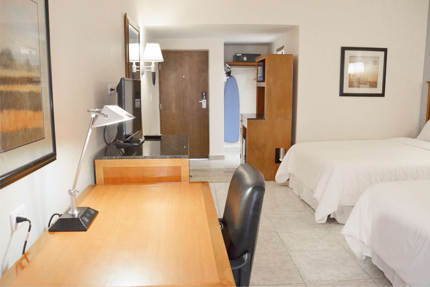 Days Inn By Wyndham Piedras Negras 26/26