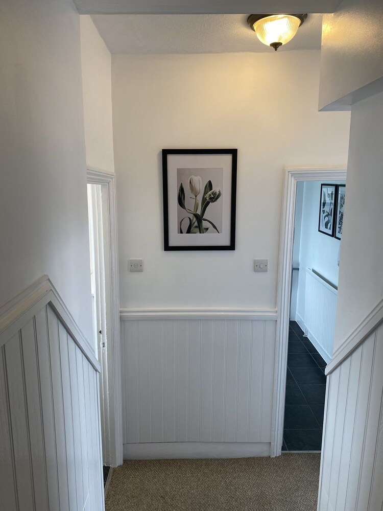 Castle Hotel 3/50