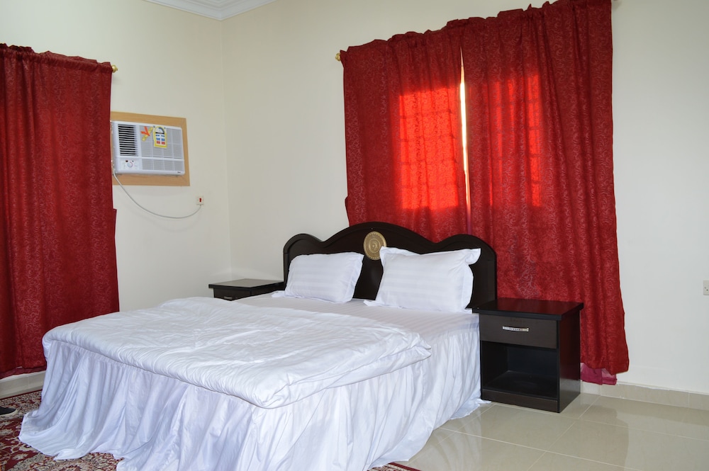 العييري للوحدات السكنية المفروشة - النعيرية 1(AL EAIRY APARTMENTS - AL NAIRYAH 1) 7/11