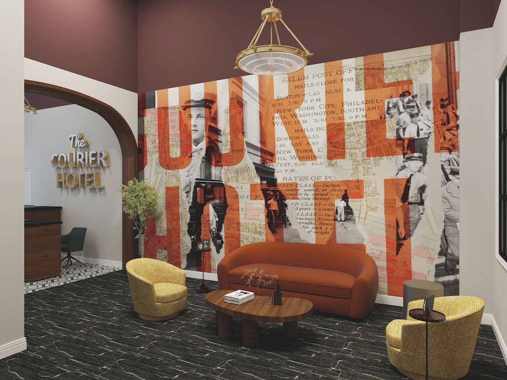 The Courier Hotel 40/50