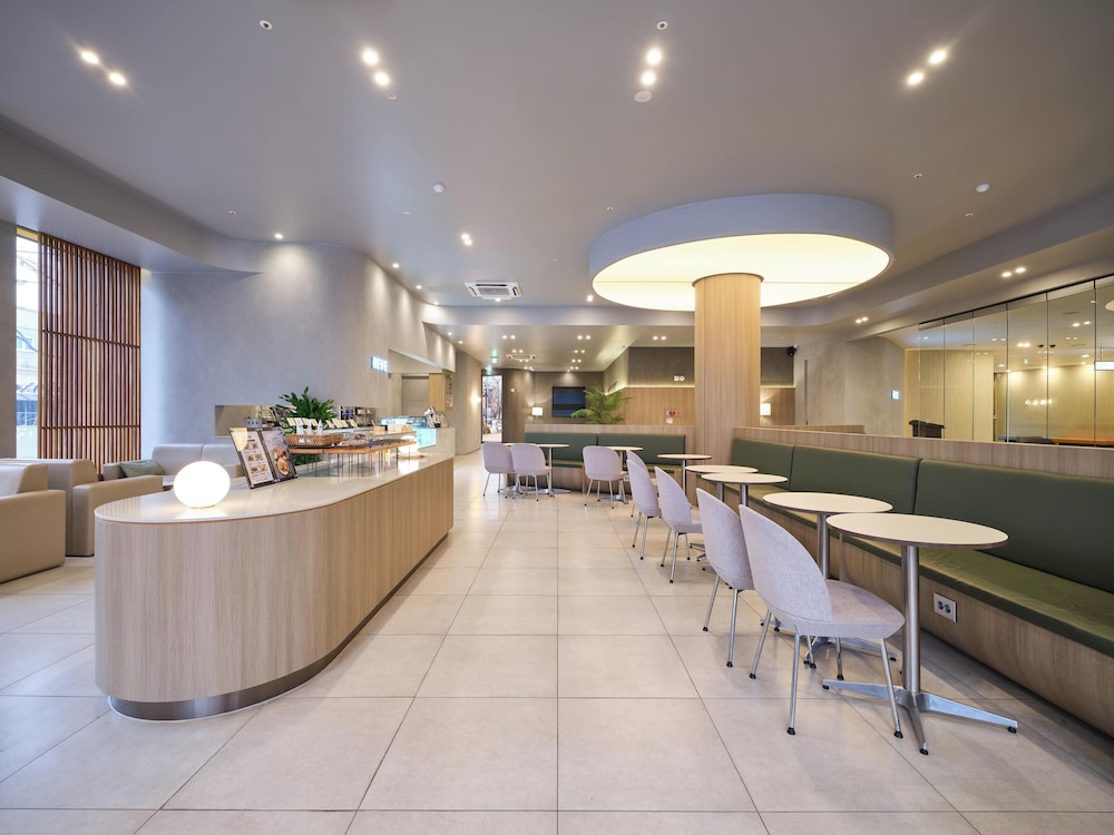 Queen Vell Hotel Wedding 15/63