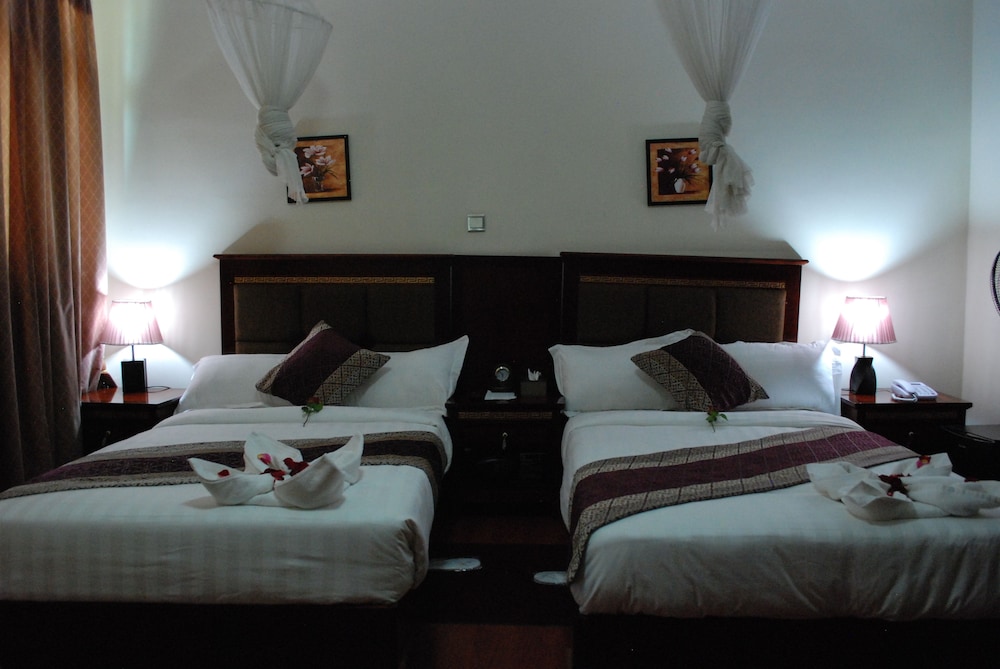 Addis Amba Hotel 8/23