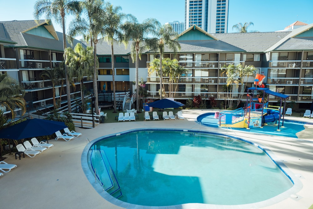 Paradise Resort Gold Coast 61/68