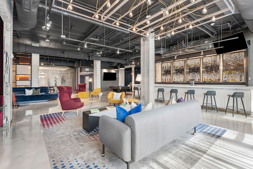 Aloft Fort Lauderdale Airport 26/46