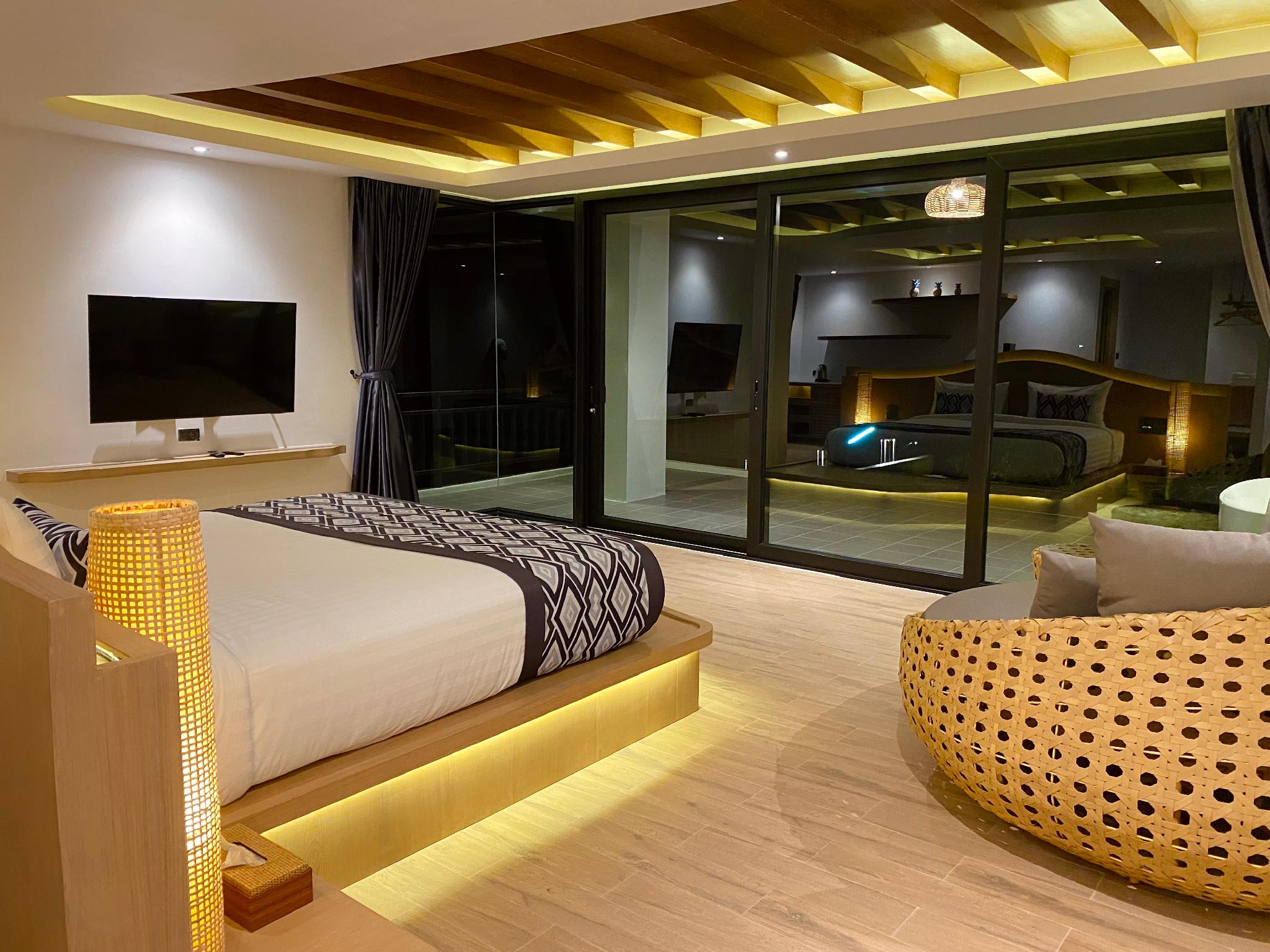 Junior Suite, King Bed, Sea View