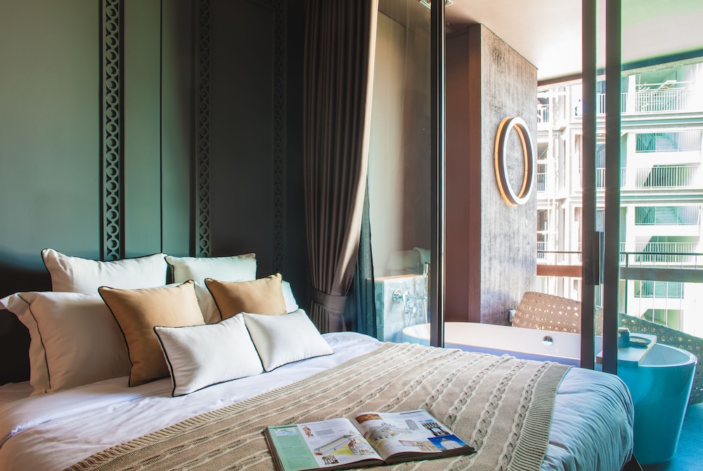 1 Bedroom Suite