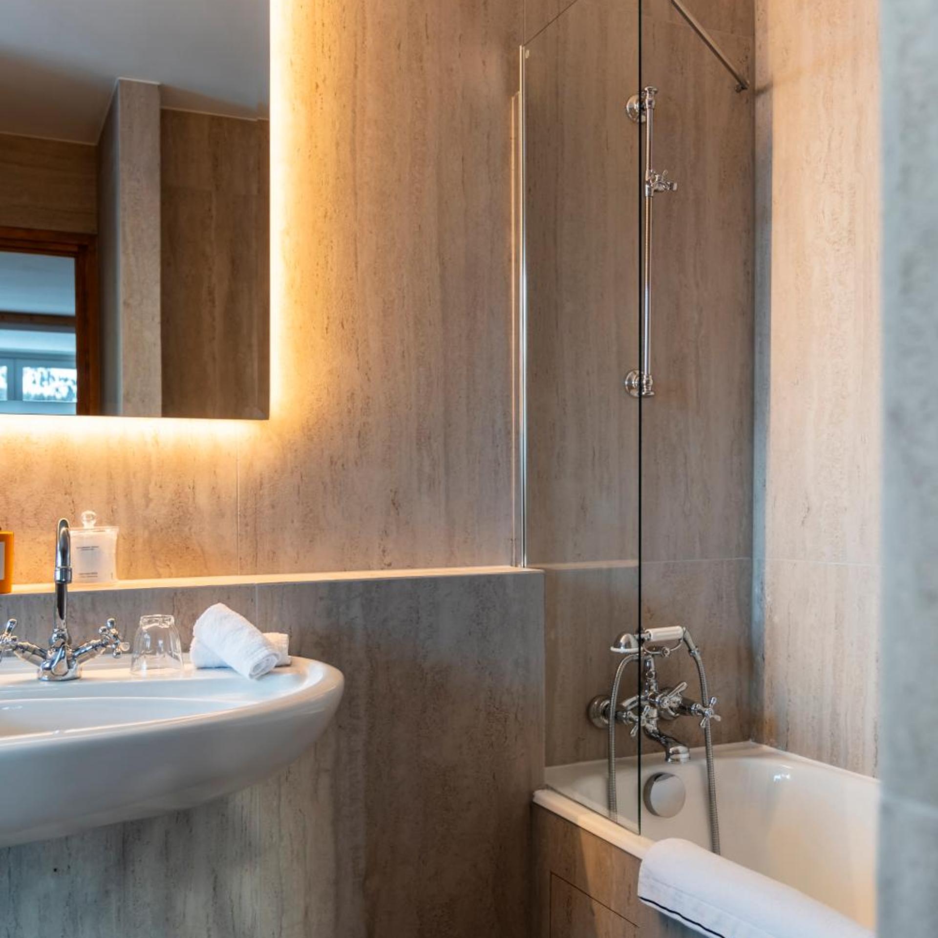 Superior, Double or Twin Bed, Mountain View, ALPES HOTEL PRALONG 9/10