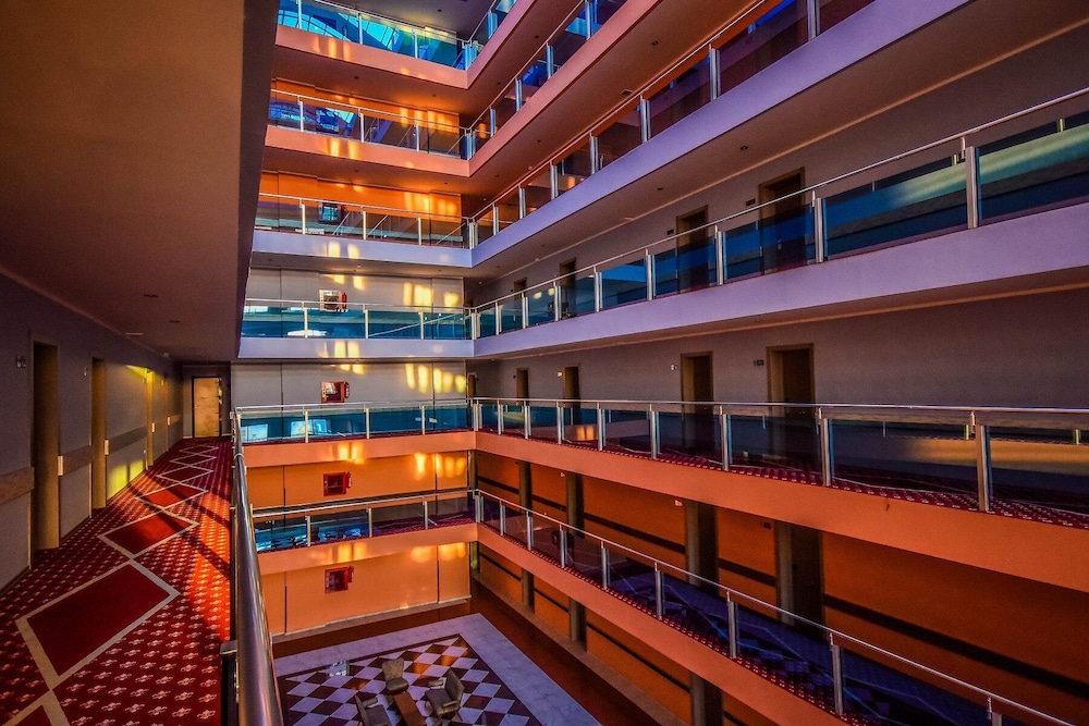 Hotel Plaza Oran photo4