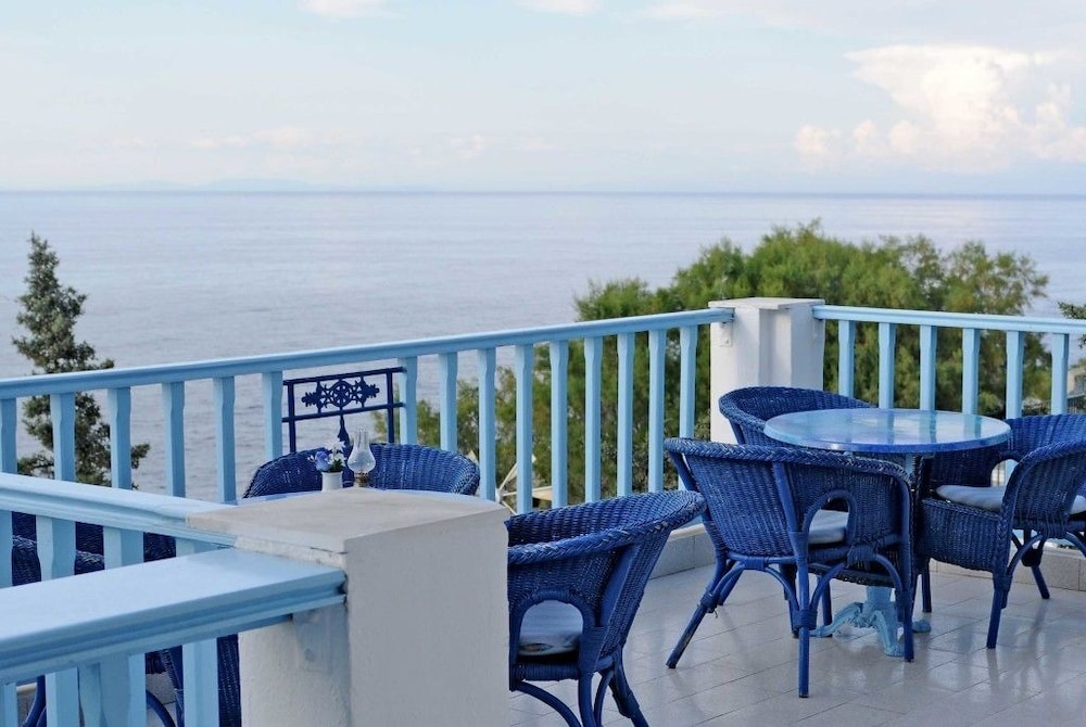 Daidalos Hotel، Chios 17/27