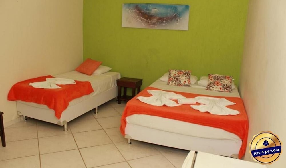 ROOM, TRIPLE