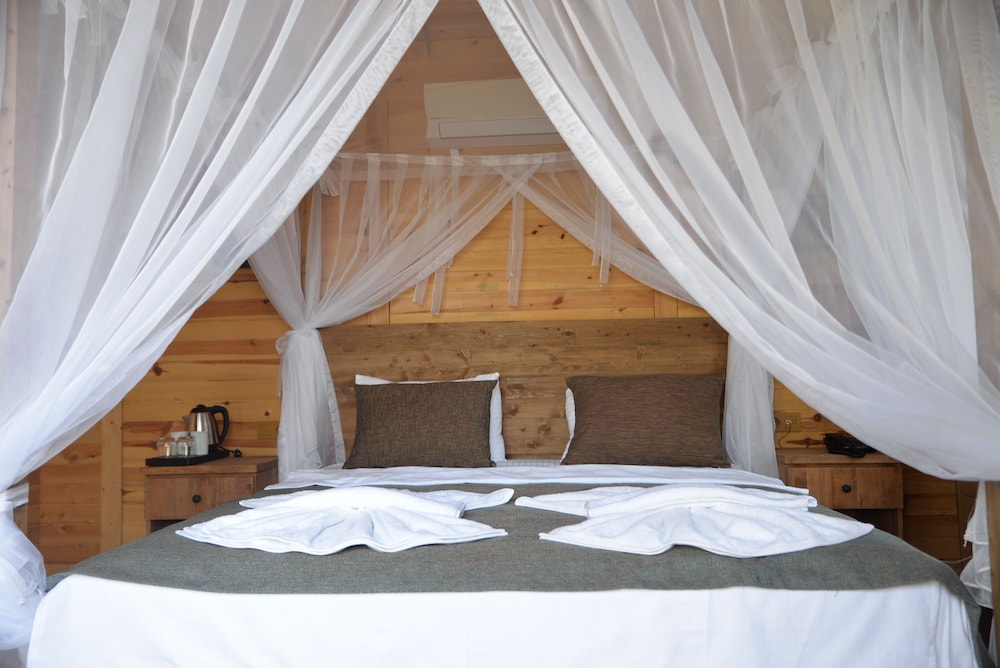 Private, Queen Bed, Hot Tub، Symbola Oludeniz Beach Hotel 10/10