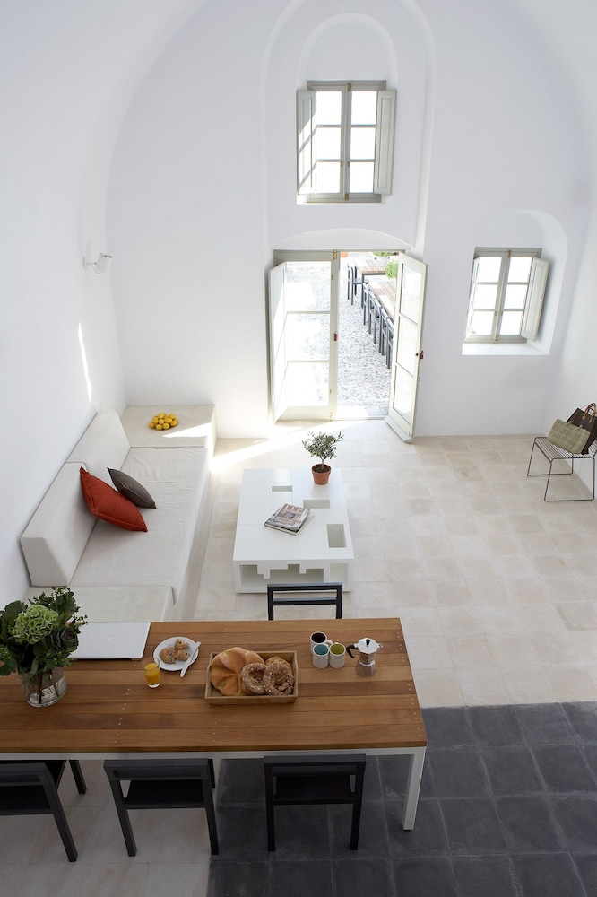 Villa Fabrica Santorini 18/36