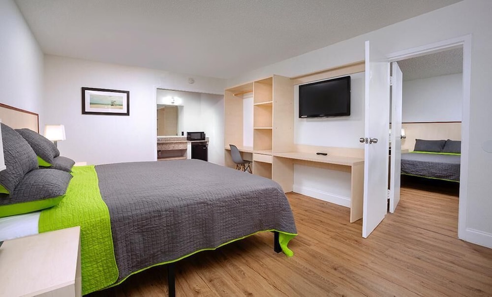 Weekly Inn Jacksonville 18/28