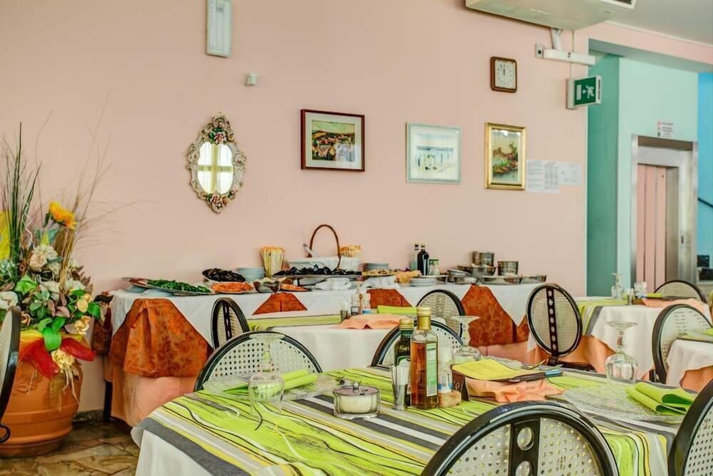 Hotel Diamante 35/50