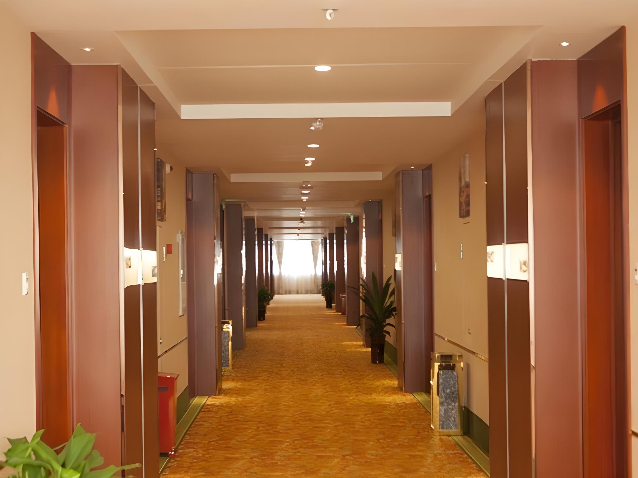 GreenTree Inn Jiansu Nantong Tongzhouwan Huanghe Road Business Hotel 4/41