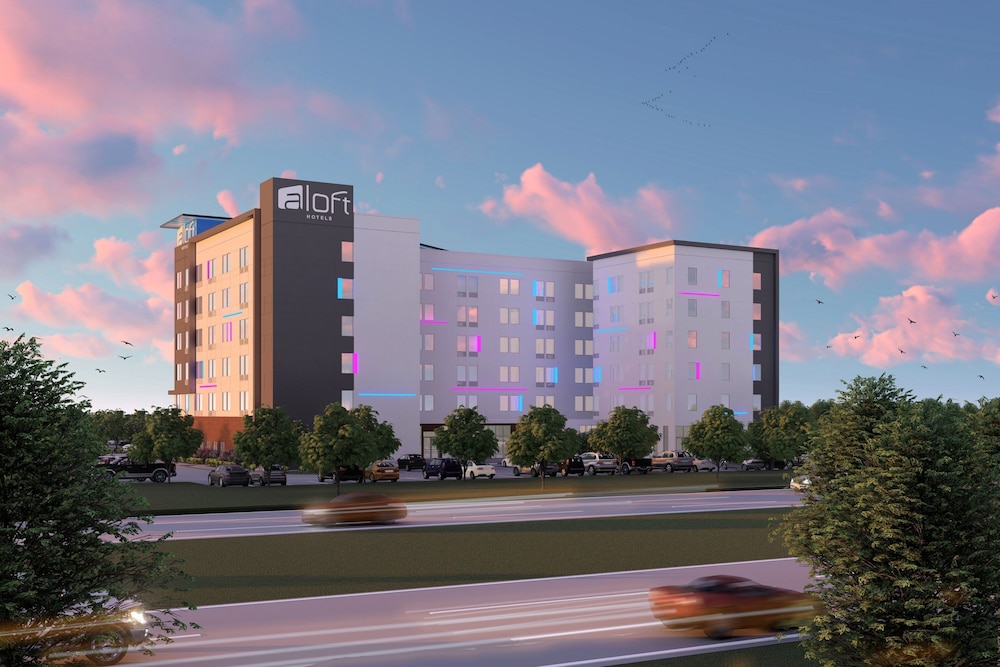 Aloft DFW Airport North 6/44