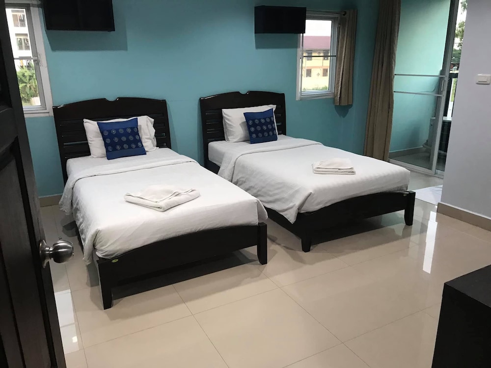 Ananya Residence Service Apartment 36/65