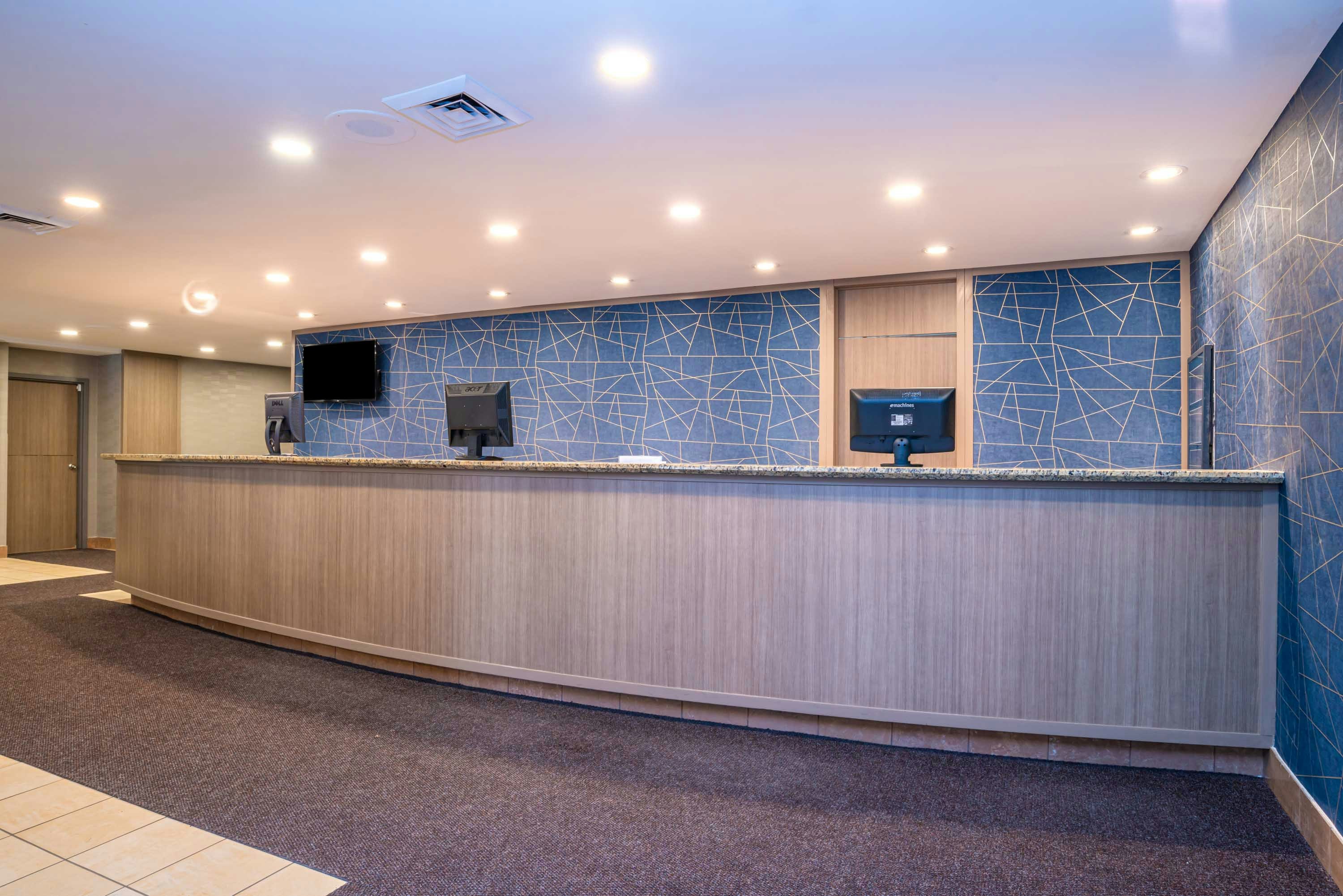 Sandman Hotel Montreal-Longueuil 7/52