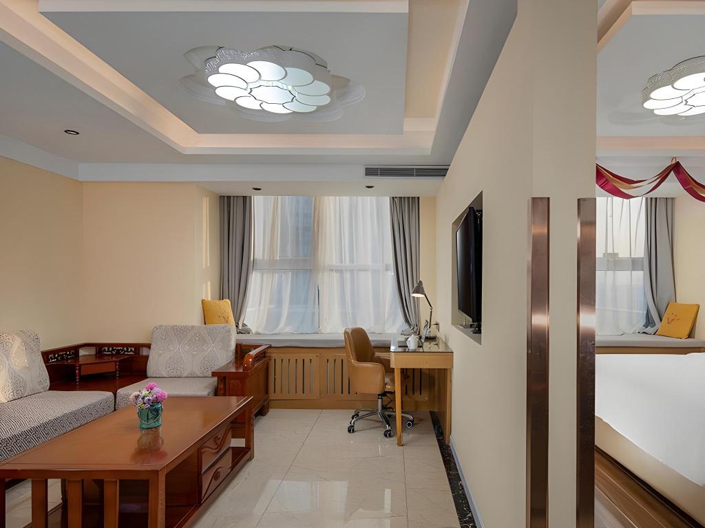 Vienna 3 Best Hotel (inan Changqing University Town) 16/17