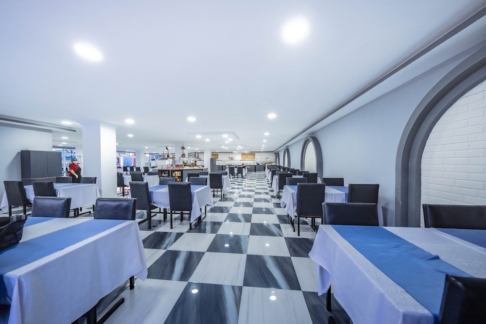 Elysium Elite Hotel & Spa 14/35
