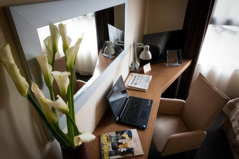 Hc3 Hotel 64/67