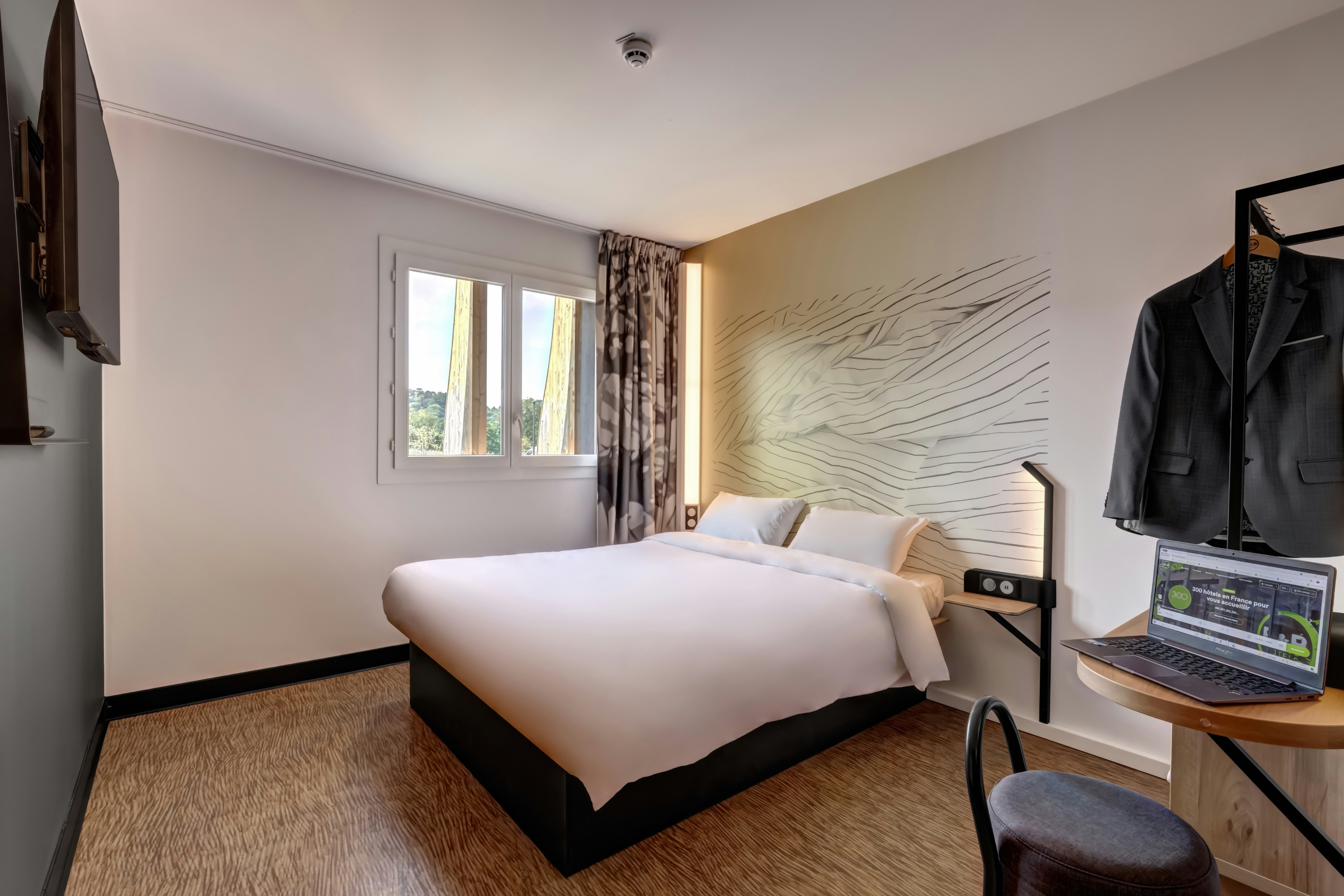 B&B Hotel Evian Publier 12/27