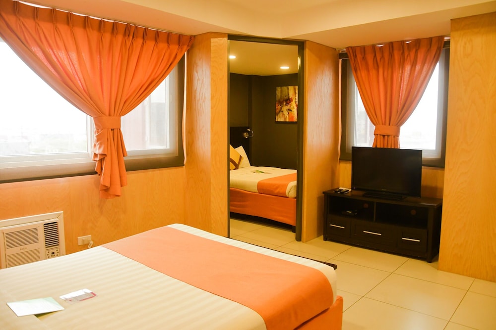 Jade Hotel Suites 42/66