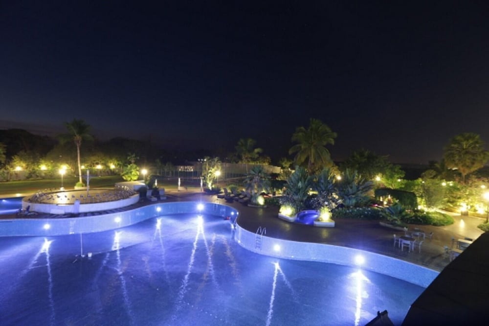 Muza hotels at eskay resorts (ex The E-Hotel) 65/74