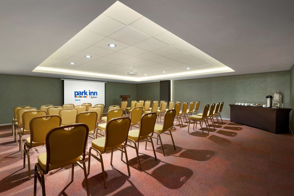 Park Inn by Radisson Tacna 46/50
