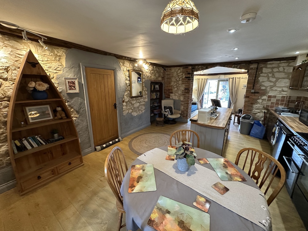Norfolk Accommodation - mYminiBreak 39/50