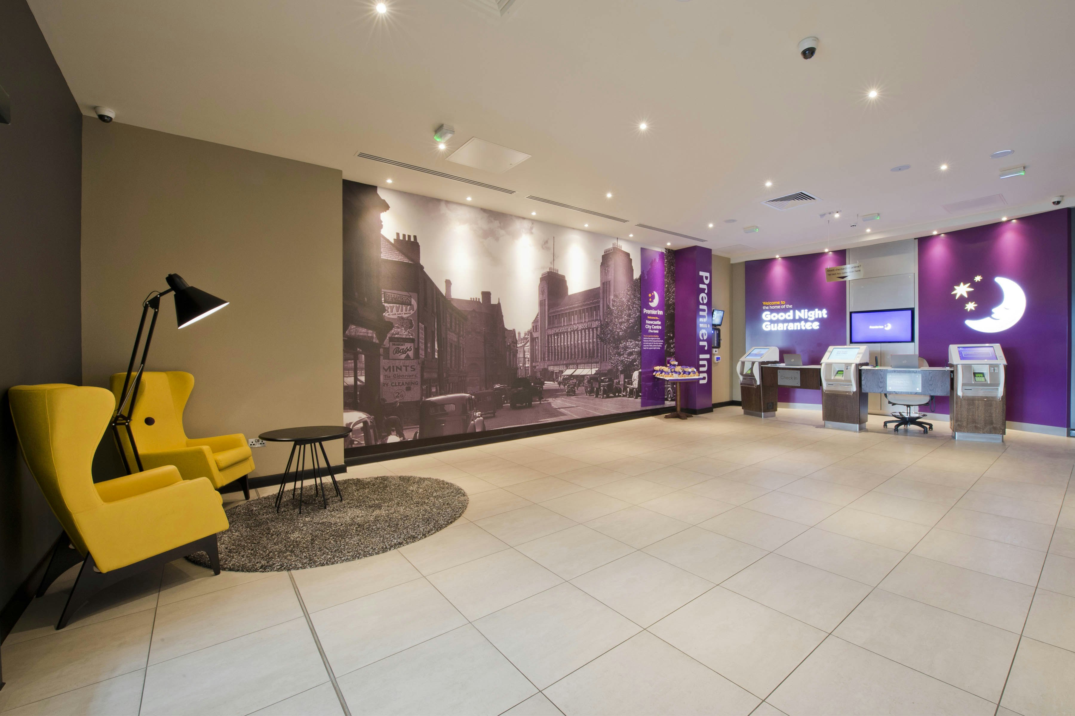 Premier Inn Newcastle City Centre (The Gate) Hotel 26/42
