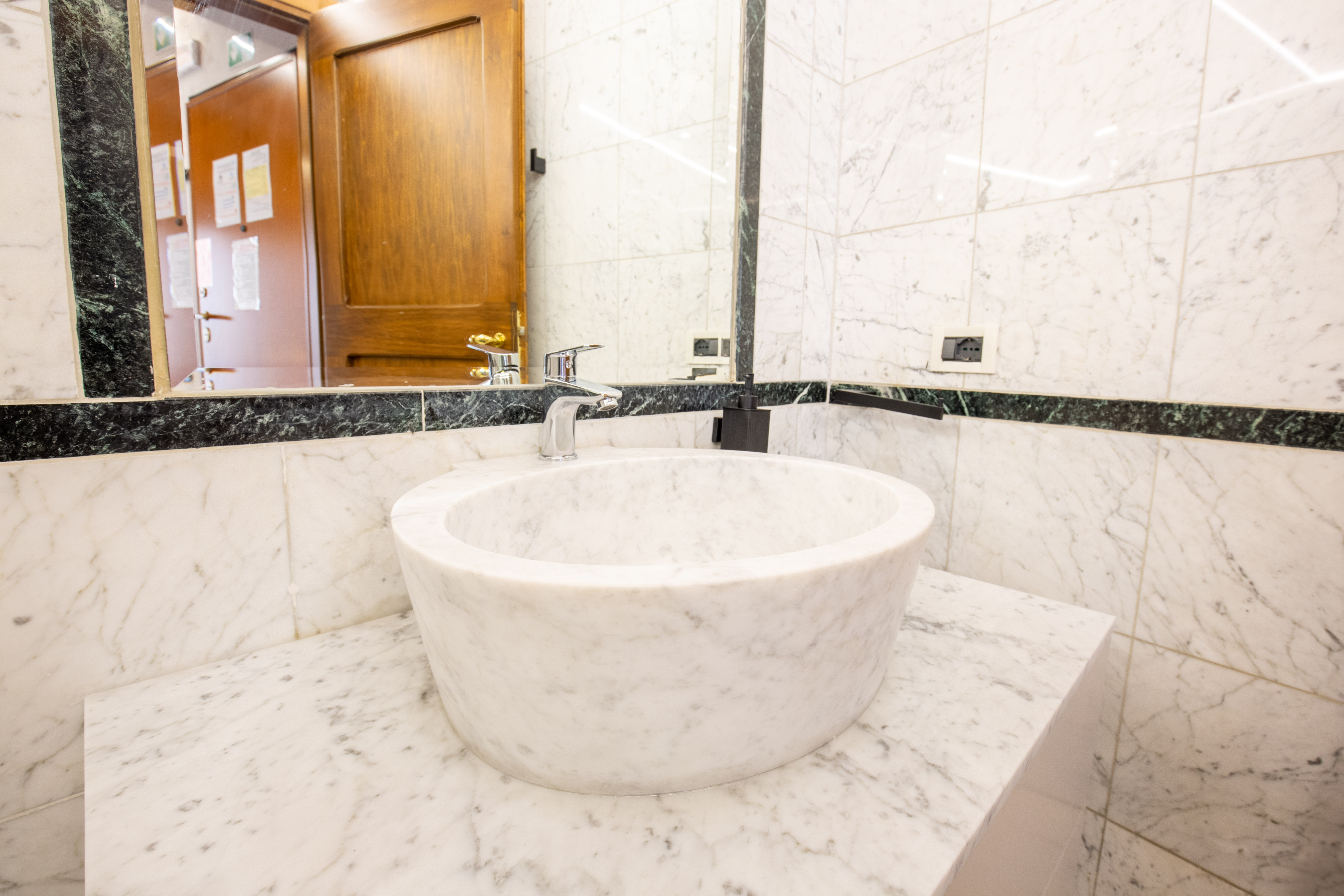 Falegnami Suites 50/50