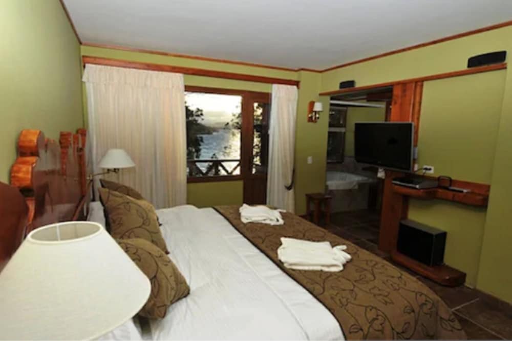 Charming Luxury Lodge and Private Spa 35/74