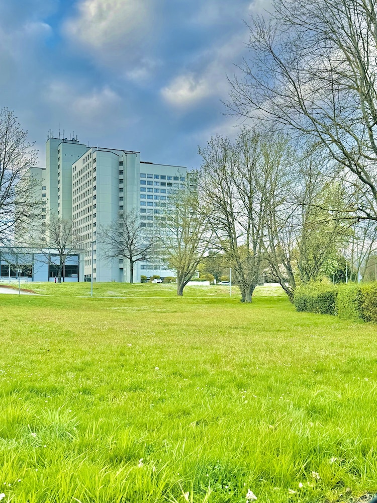 Trip Inn Hotel Frankfurt-Heusenstamm 30/36