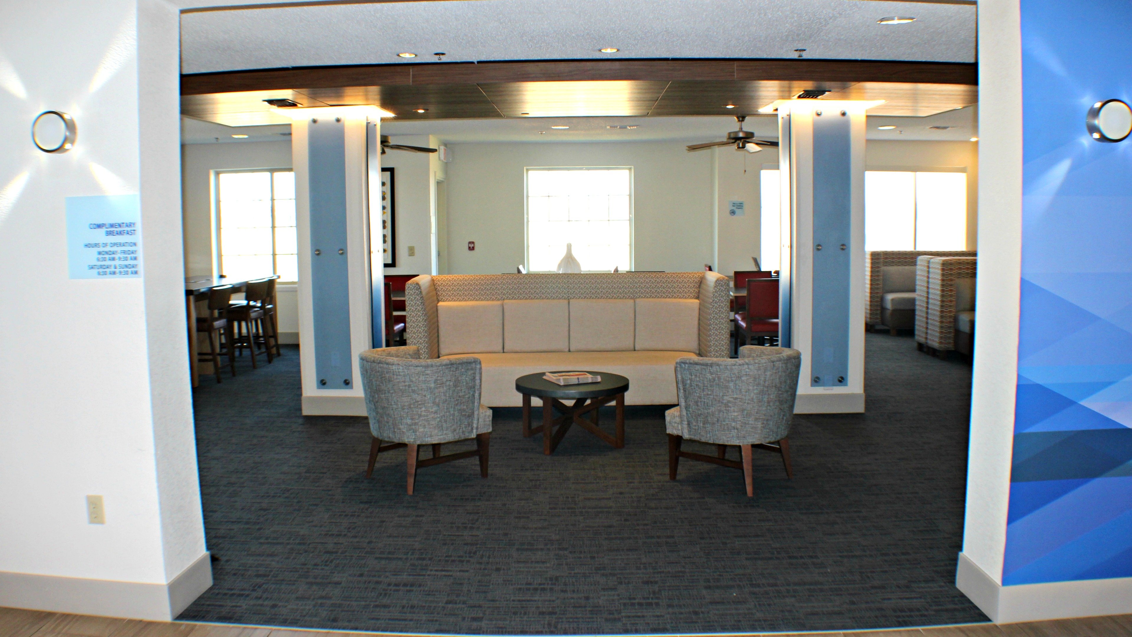 Holiday Inn Express Hotel And Suites Plainview 9/36