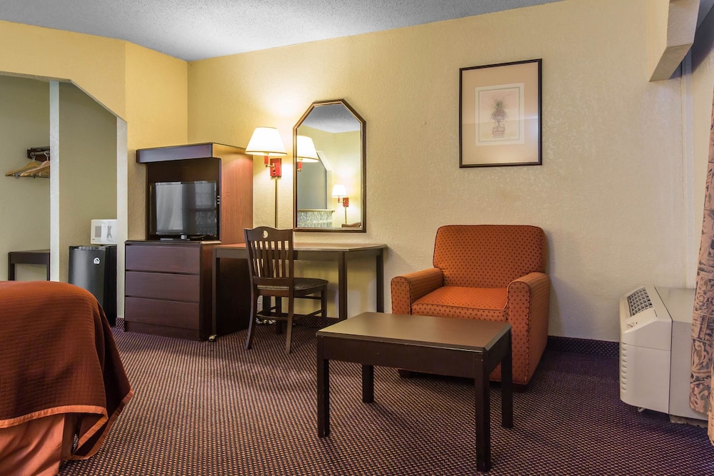 Rodeway Inn Marietta GA 20/29