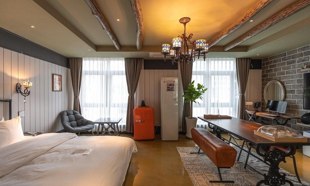 February Hotel Dongseongro 21/68