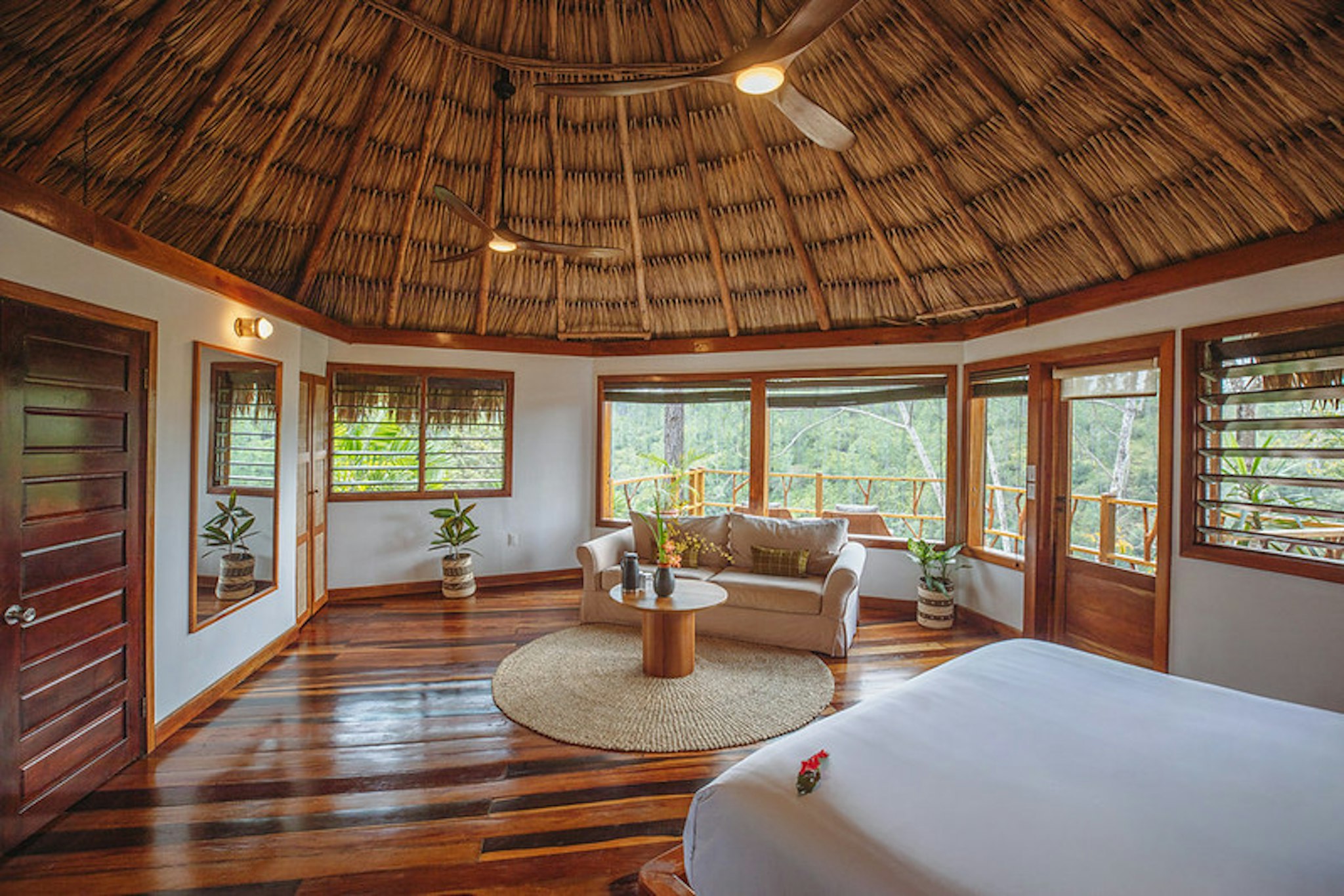 Gaia Riverlodge 19/81