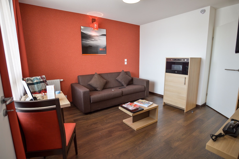 Apparthotel Privilodges Carre de Jaude Clermont Ferrand 38/60