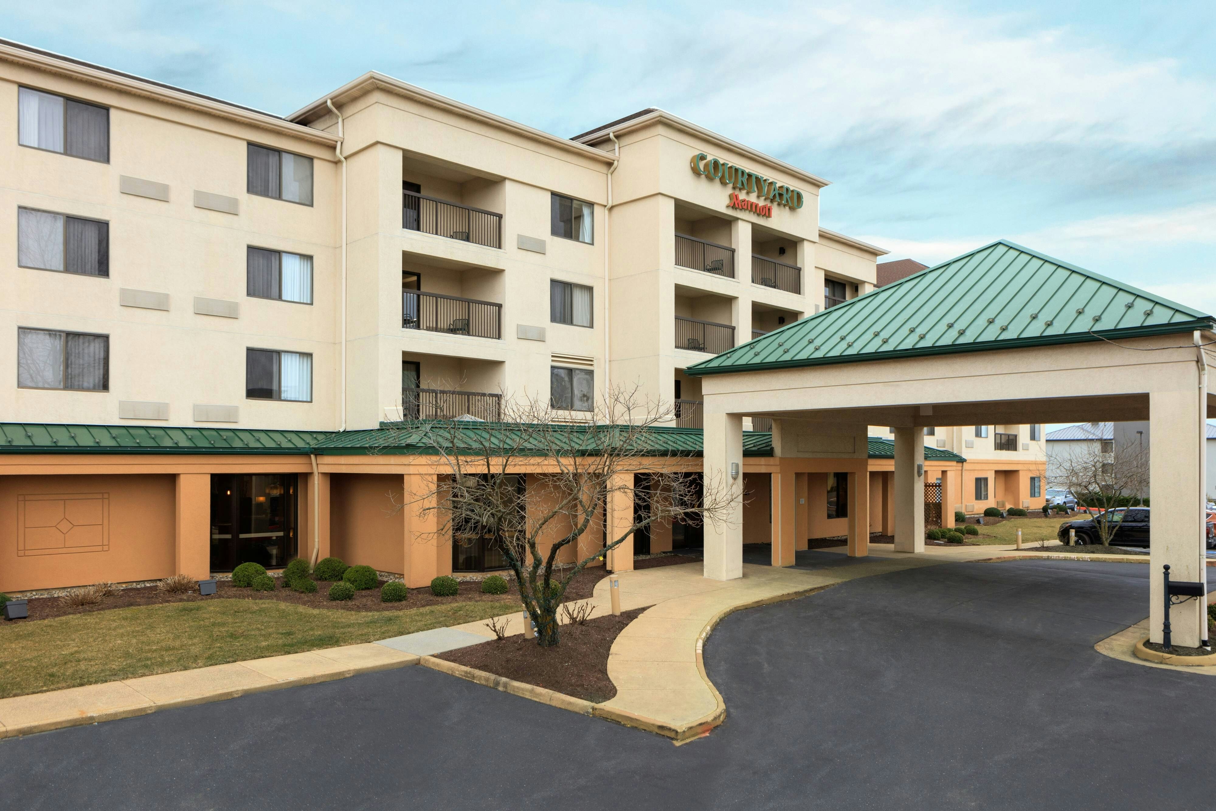 Courtyard By Marriott Harrisonburg 2/41