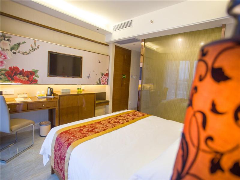 Vienna Hotel (Sanya Bay) 11/25