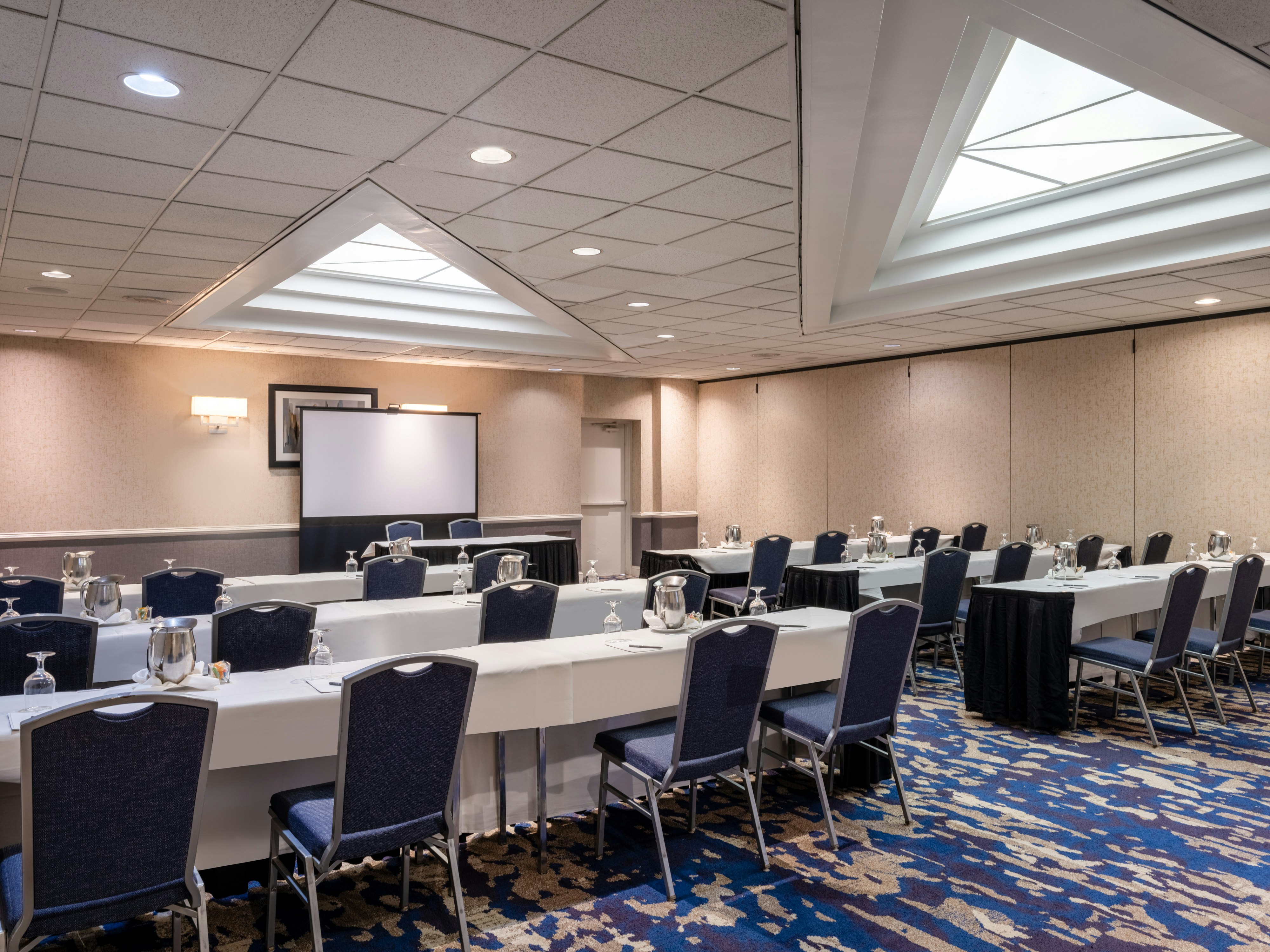 Embassy Suites By Hilton Baltimore Hunt Valley 44/59