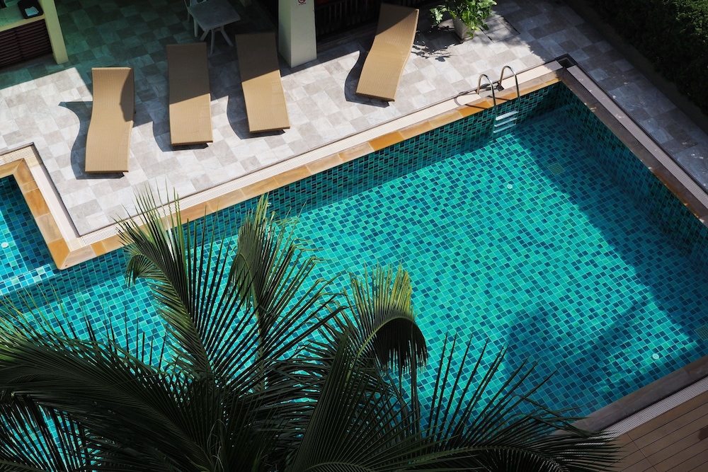 Sakorn Residence And Hotel 24/27