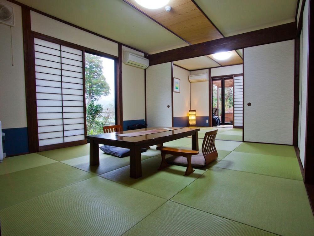Yufuin Onsen Yufuin Sanso Waremoko 35/50