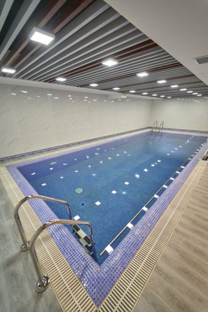 Asli Makon Hotel 33/44