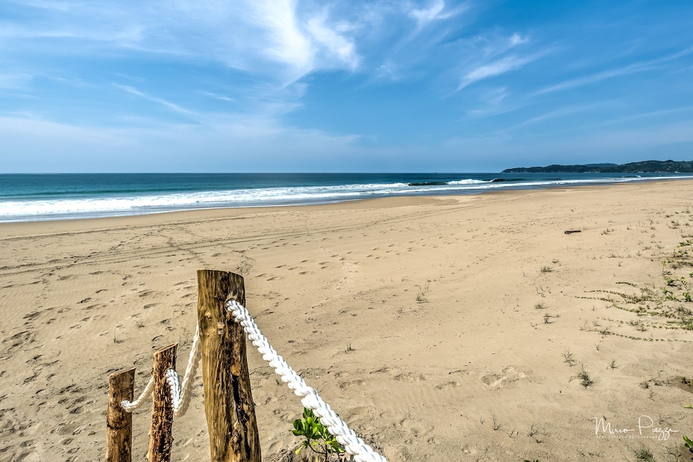 Marea Beachfront Villas 46/50