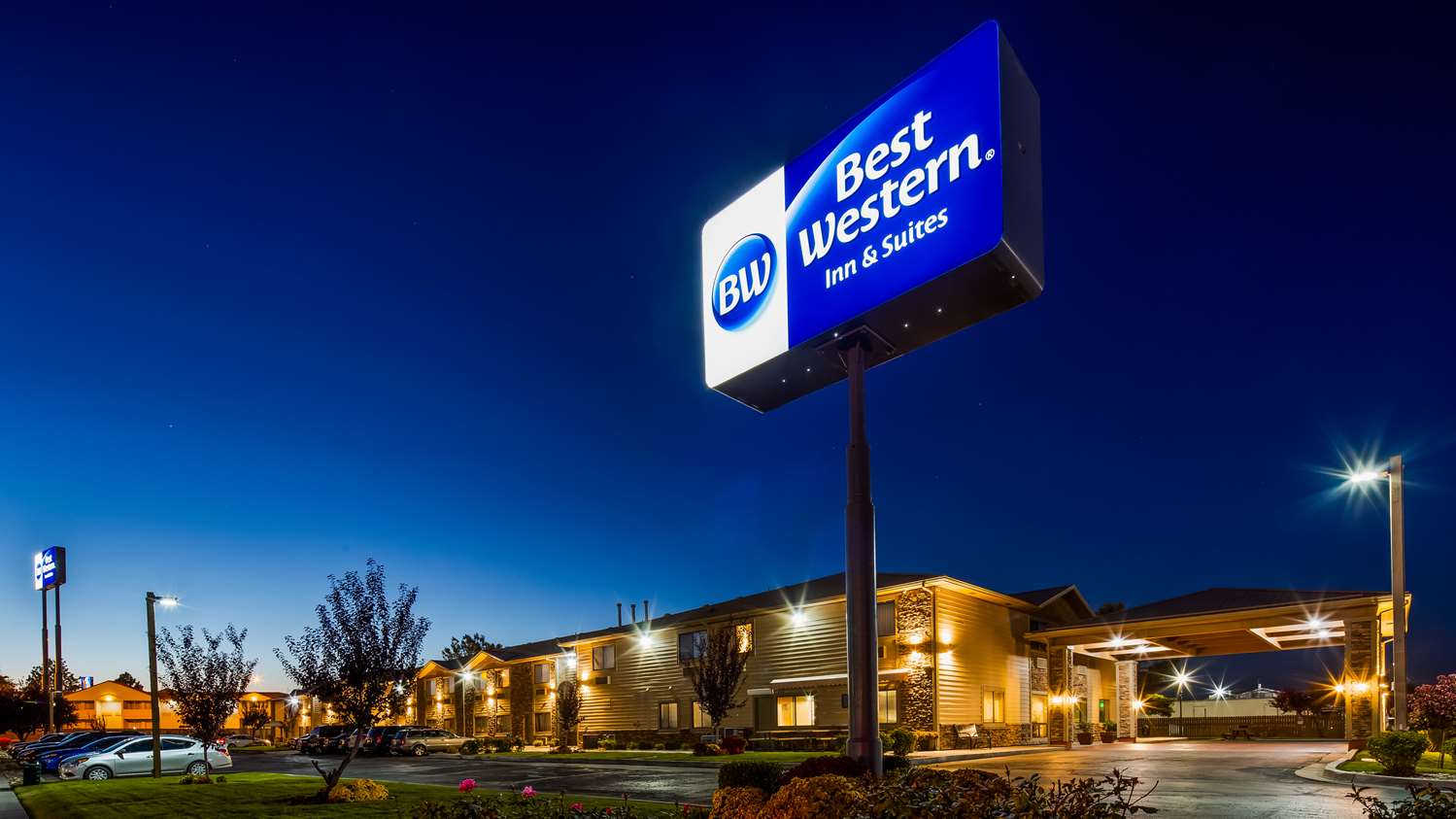 Best Western Inn & Suites Ontario 4/33