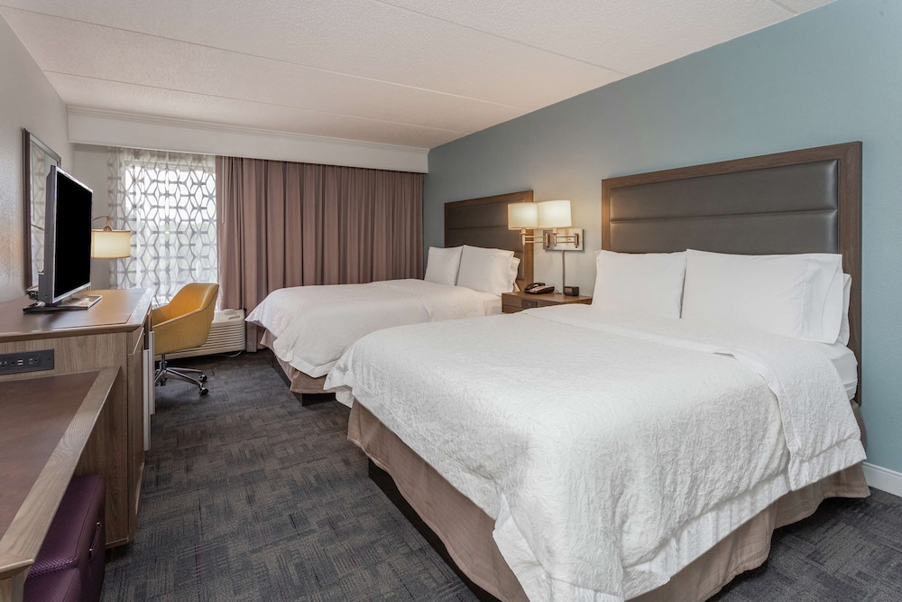 Hampton Inn Groton 17/56