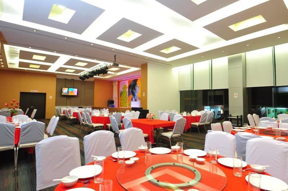 MAYFLOWER GRANDE HOTEL HAT YAI 29/37